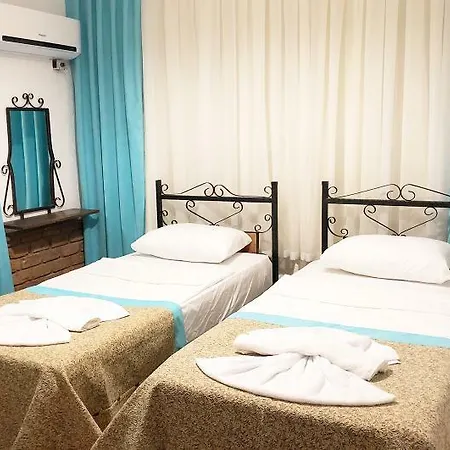 B&B Oezcakil Boutique